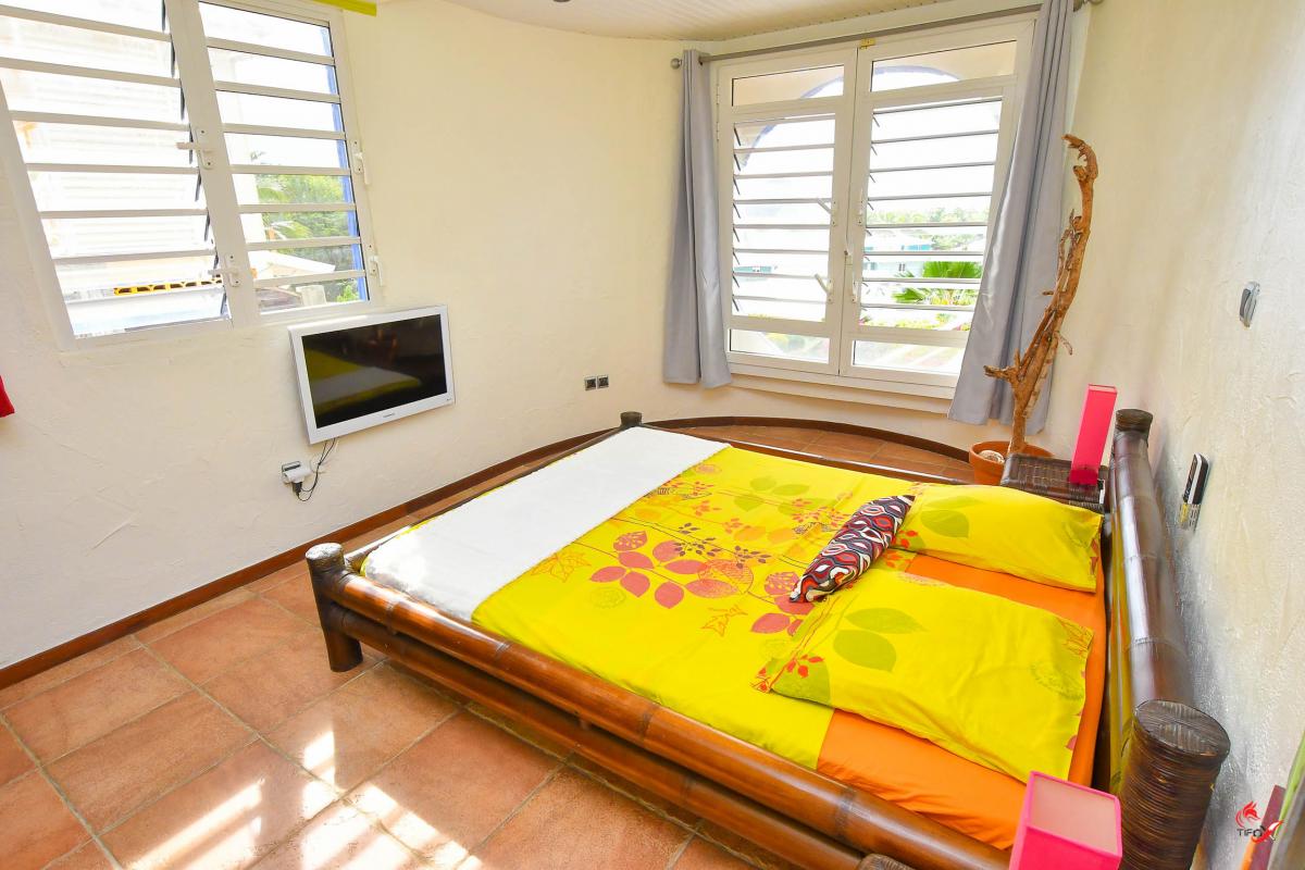 location villa martinique au diamant bas de villa chambre 1