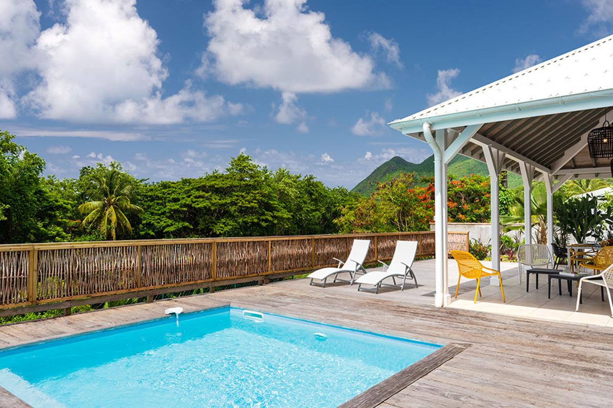 location de villa Martinique 6 personnes Diamant piscine 2