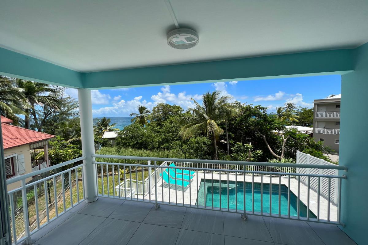 location villa Martinique 8 personnes Le Diamant vue mer terrasse chambre1