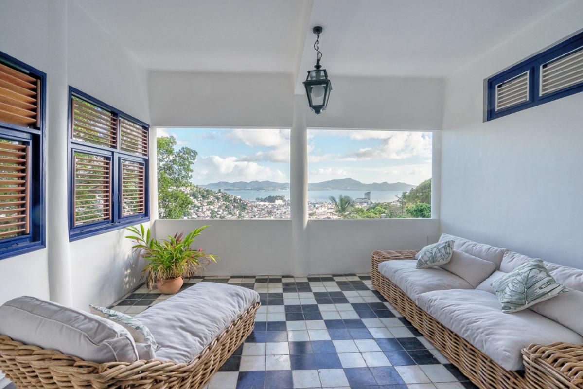  location villa de grand luxe martinique vue mer piscine terrasse ch1