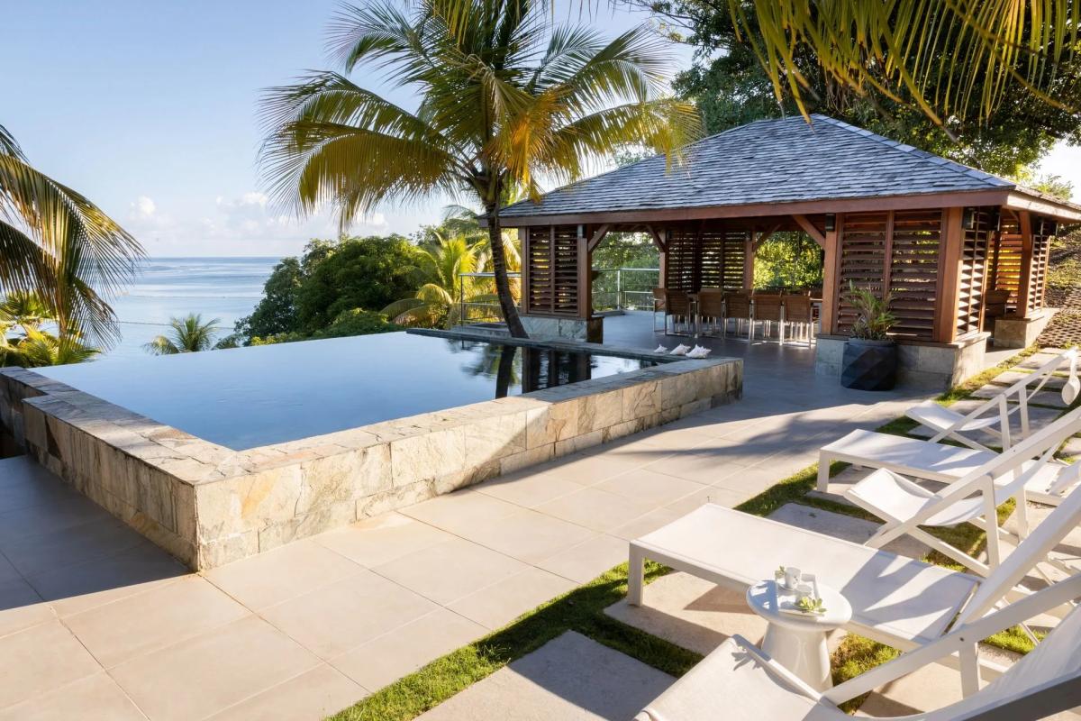 Location villa luxe Martinique - Piscine et Carbet