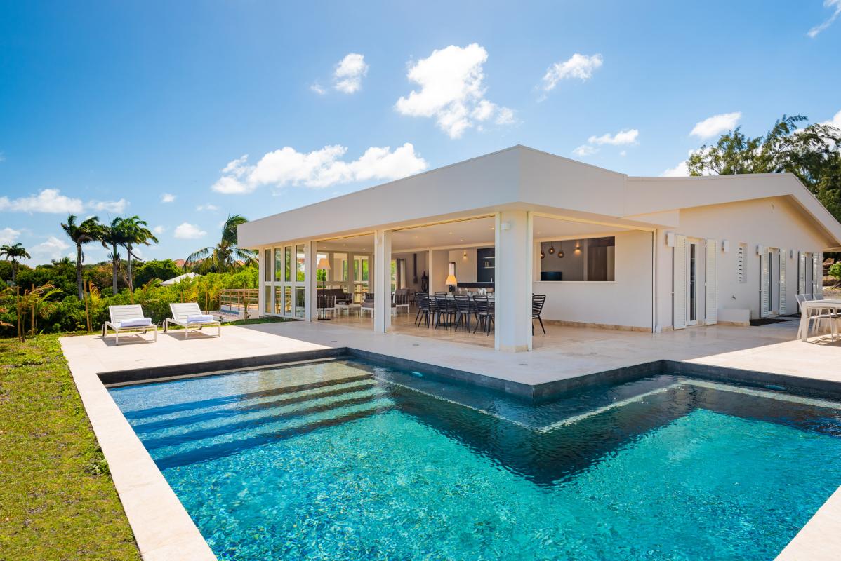 Location Villa de luxe piscine vue mer Cap Est Martinique 