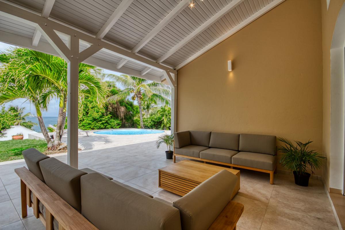 Location maison Martinique - Salon extérieur