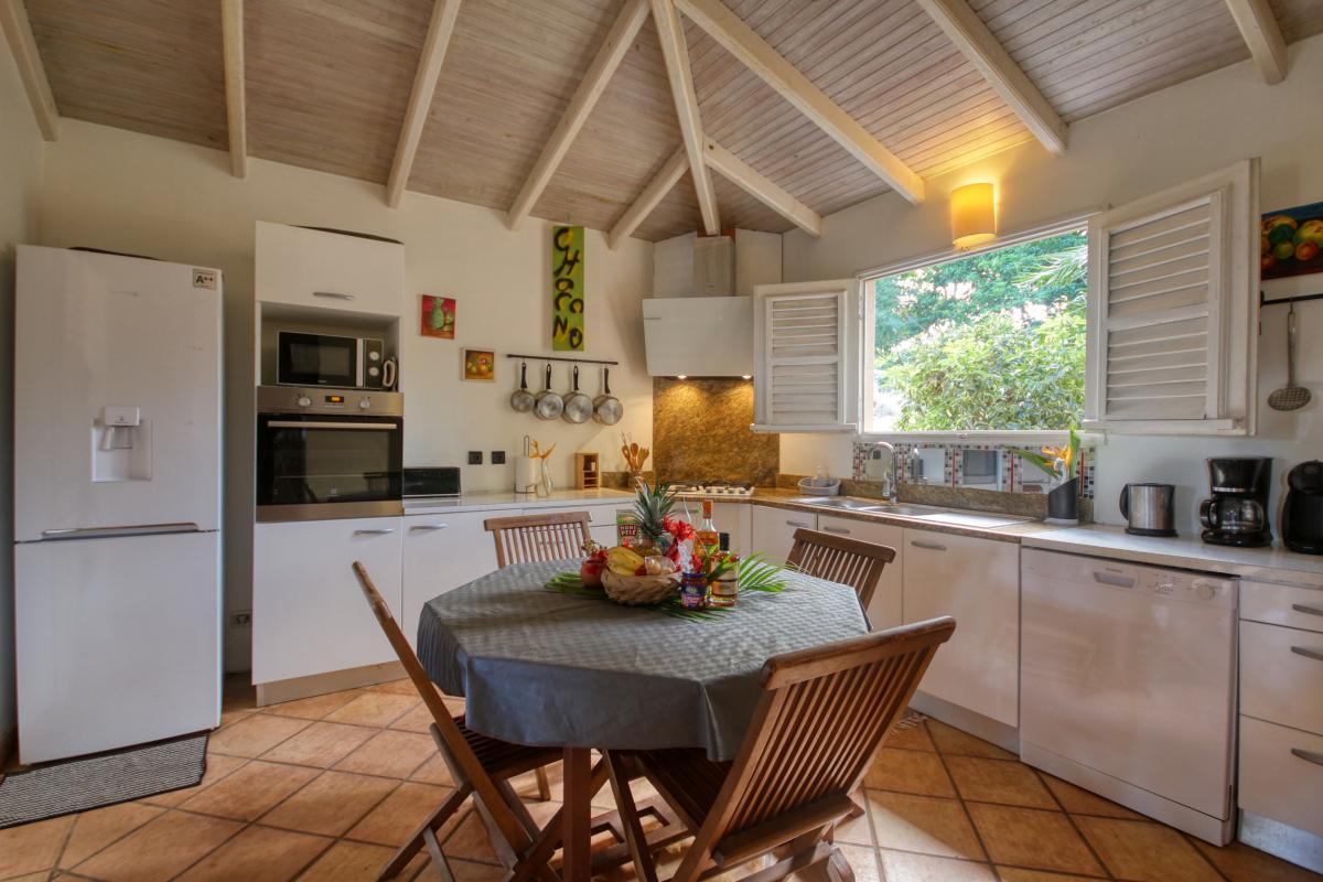 location villa de standing martinique piscine cuisine