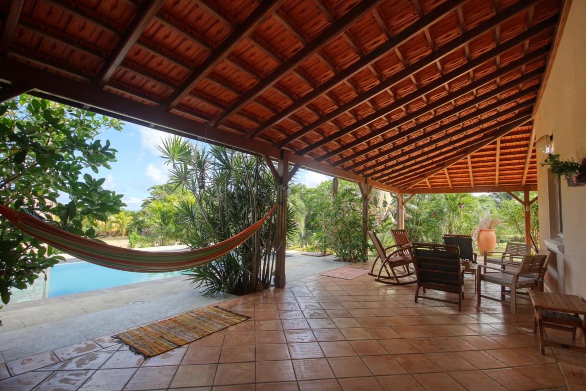 location villa de standing martinique piscine terrasse6