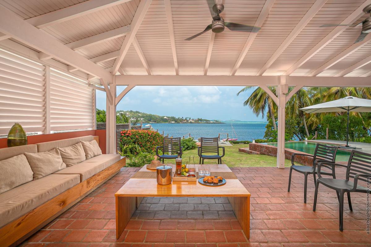 location villa d'exception vue mer piscine 5 chambres terrasse