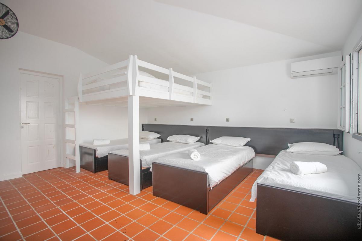  location villa de standing piscine 6 chambres chambre 2