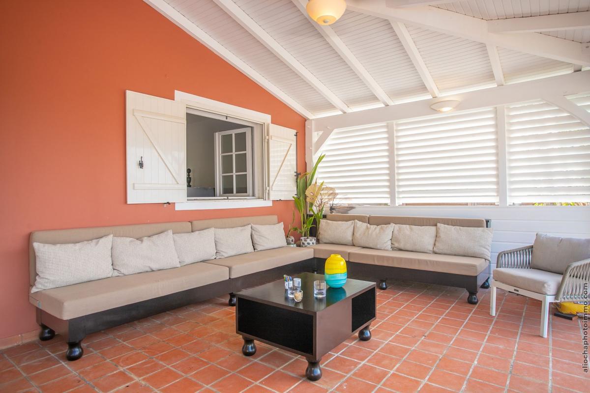  location villa de standing piscine 6 chambres terrasse 2