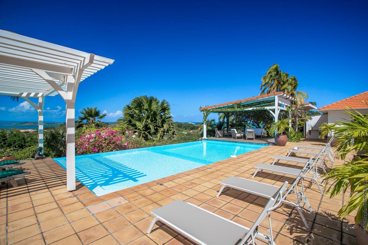 Location villa de luxe martinique vue mer piscine 5