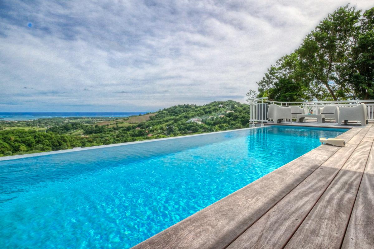 location villa de luxe vue mer martinique piscine 5