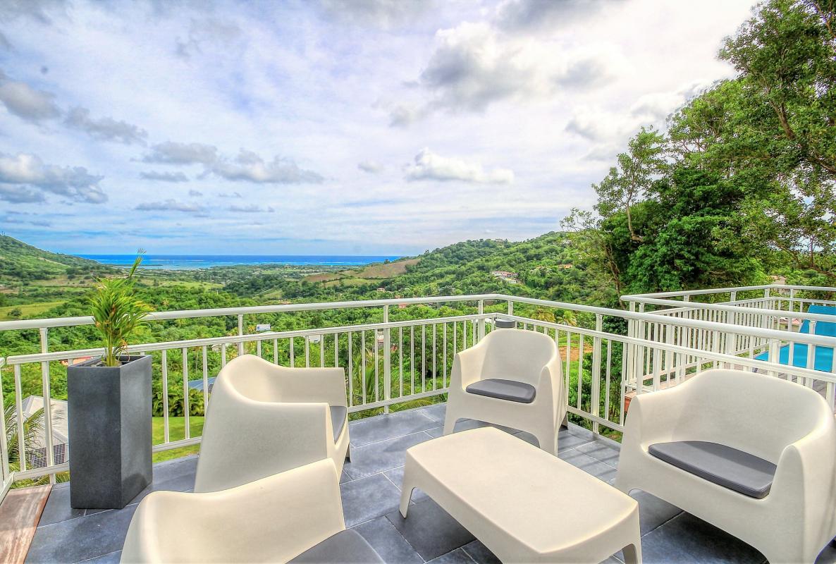 location villa de luxe vue mer martinique piscine terrasse6