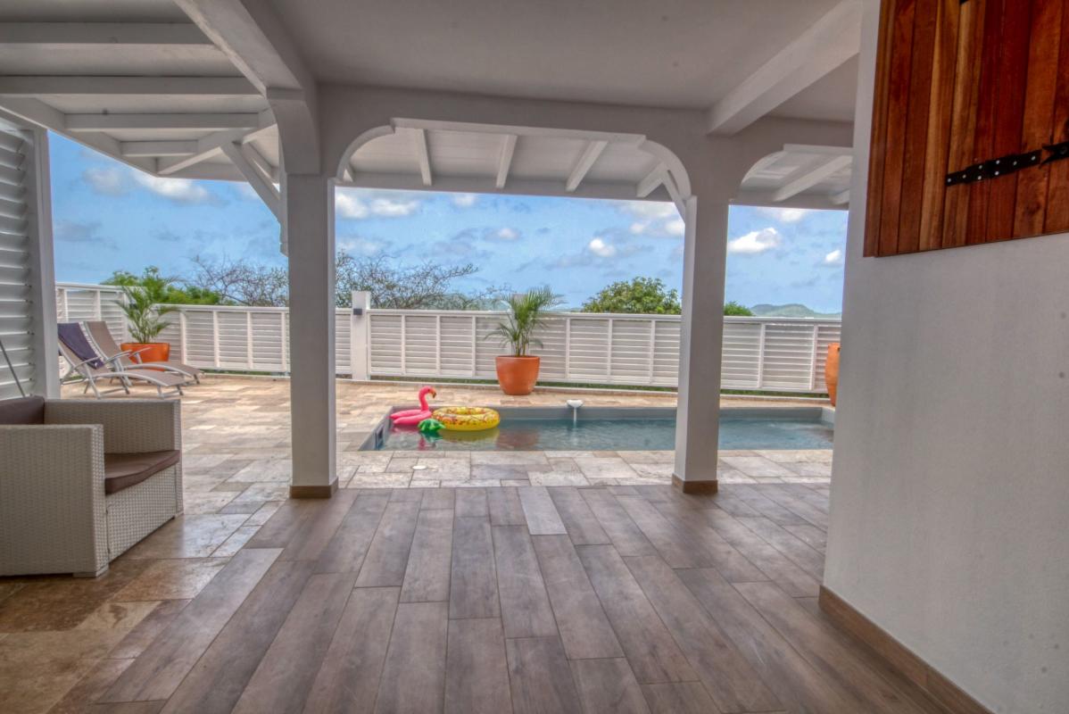 location villa Martinique 6 personnes au Marin avec piscine - terrasse3