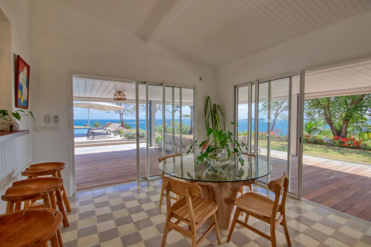 location villa de luxe 8 personnes vue séjour 4.jpg