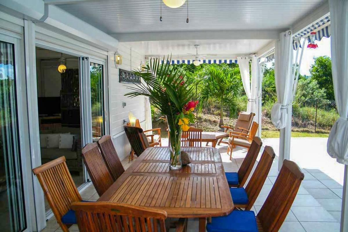 location villa martinique - villa sainte anne - terrasse