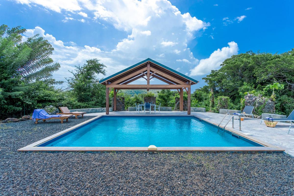 Location villa martinique sainte anne avec grande piscine