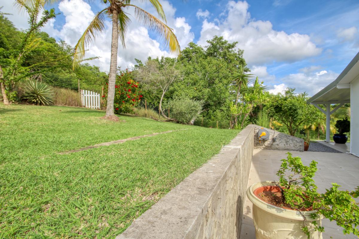 location villa 6 personnes piscine et vue mer - jardin