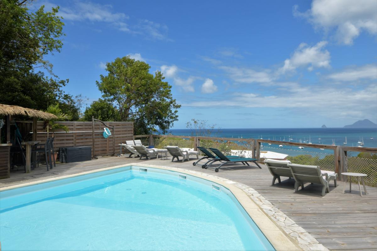 Piscine 2 - location de studio 2 personnes Sainte-Anne Martinique