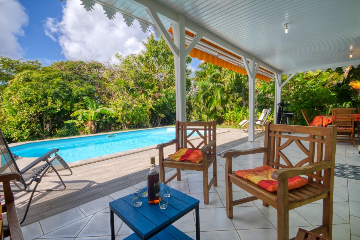 location villa martinique saint luce terrasse couverte