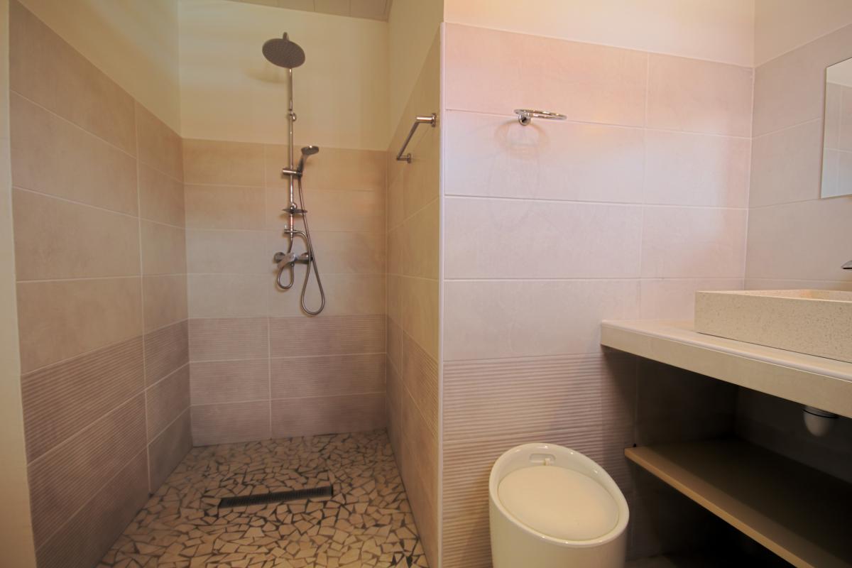 Location villa luxe Martinique - Douche chambre 2