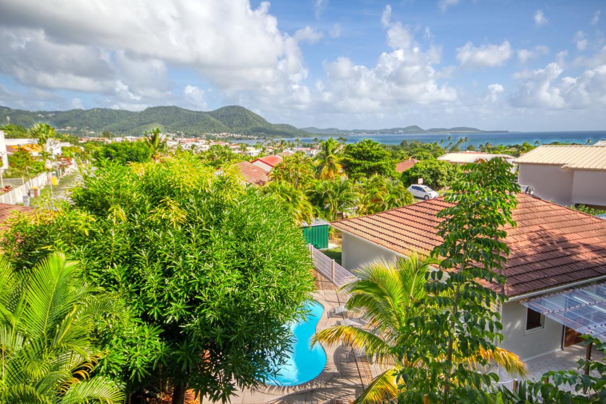 location maison martinique avec piscine à sainte luce 5 chambres