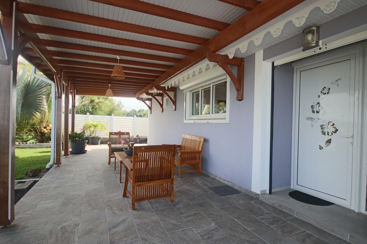 Location-villa-sainte-luce-martinique_terrasse