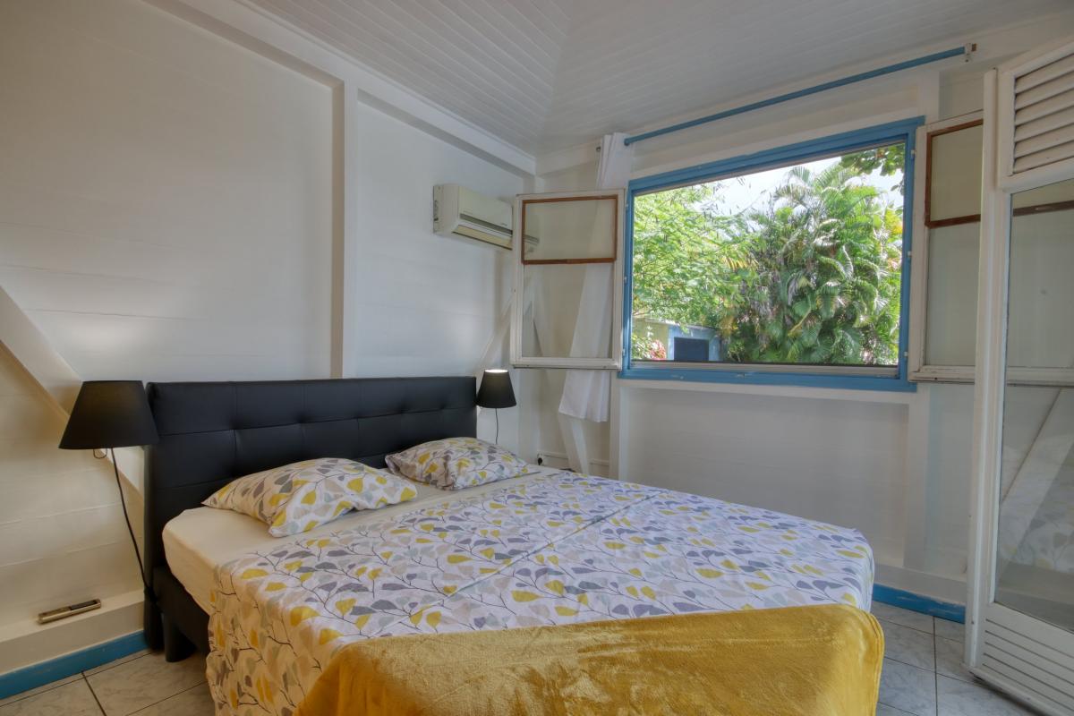 location de villa 4 personnes Martinique vue mer chambre 1