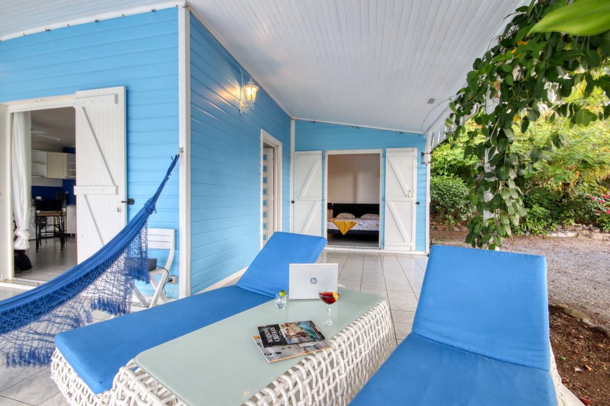 location de villa 4 personnes Martinique vue mer terrasse 2