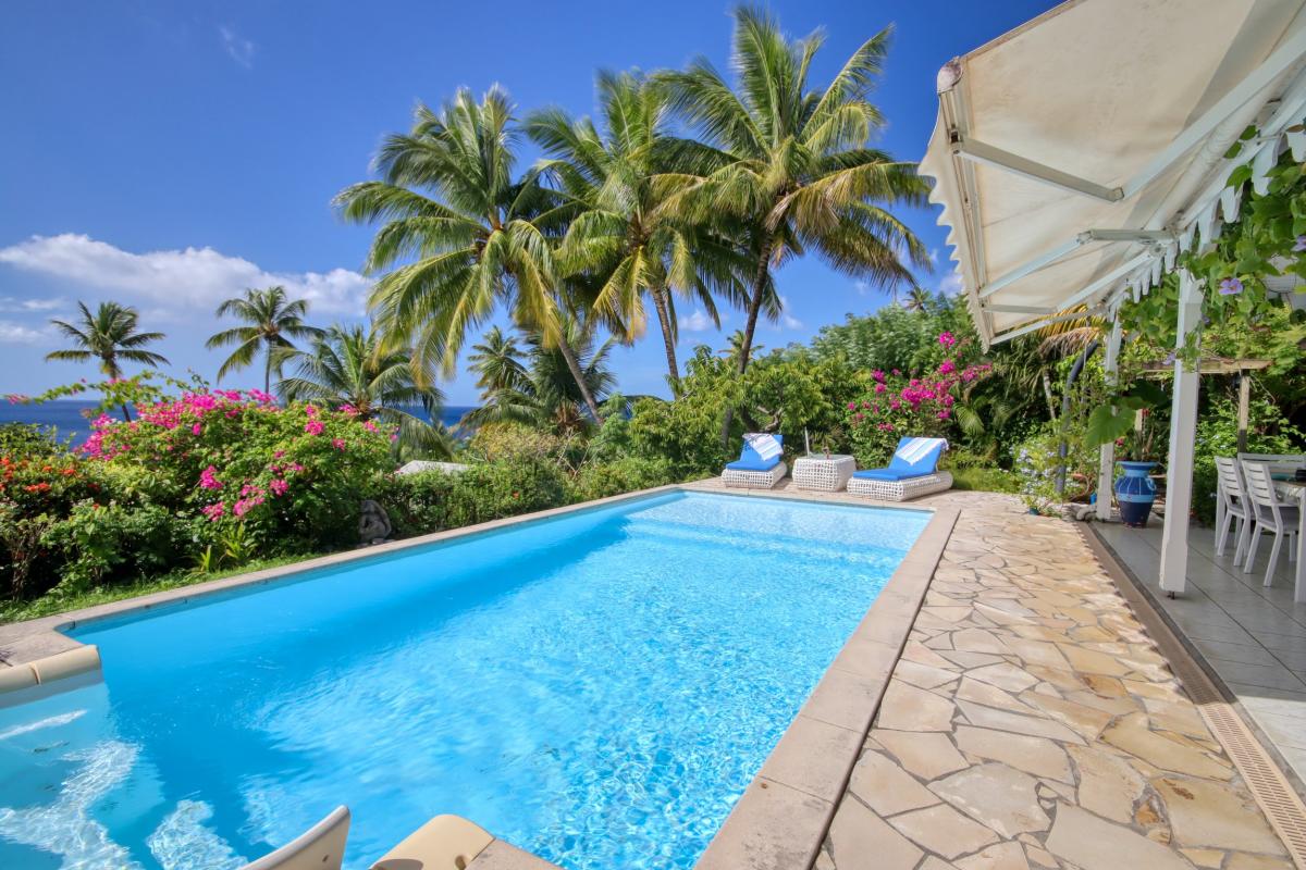 location de villa 4 personnes Martinique vue mer vue piscine