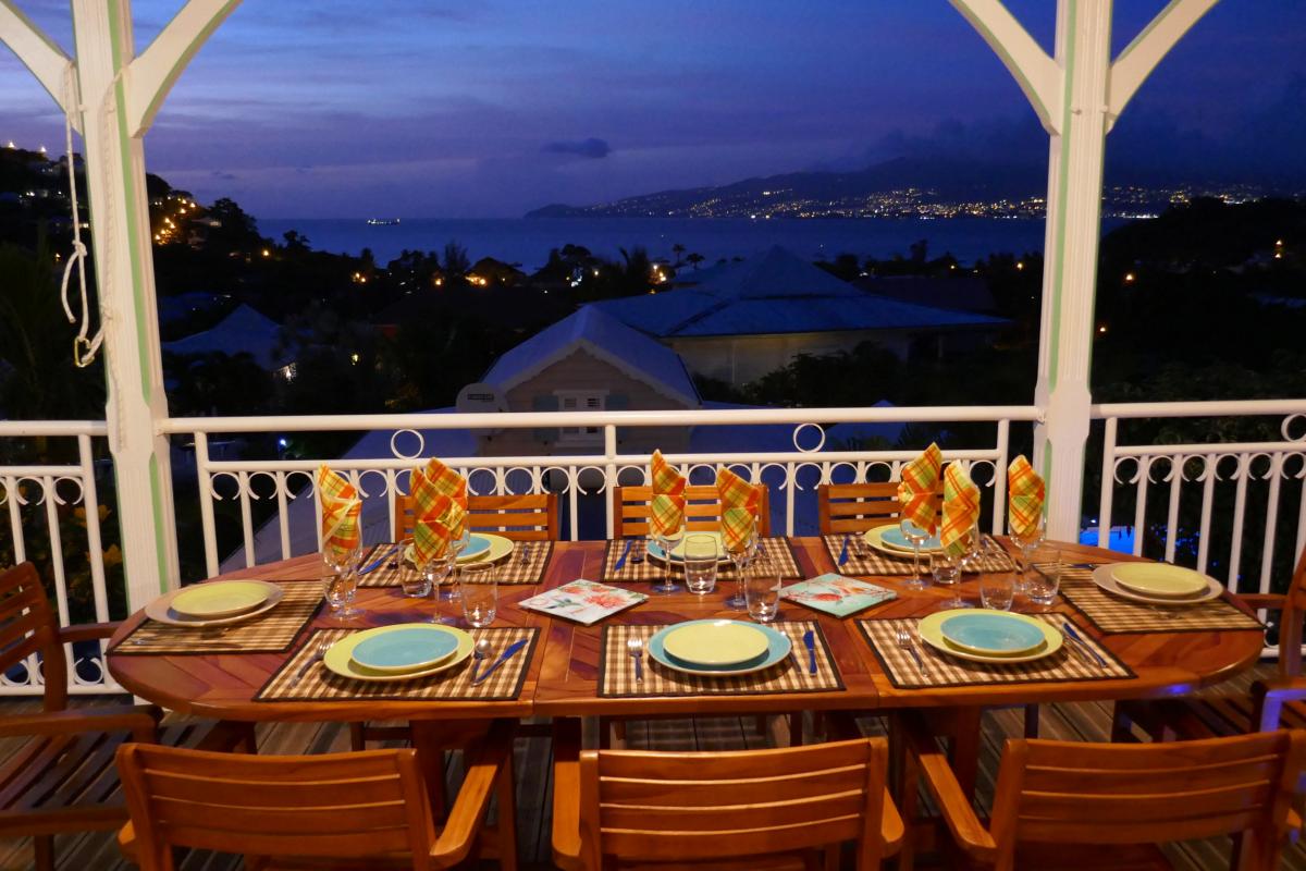 Vacances Martinique - Table terrasse dressée