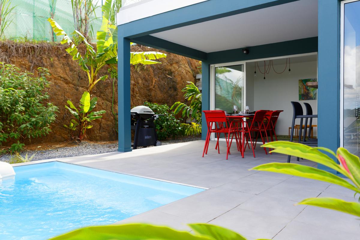 MQTI44 location appartement de standing piscine vue mer Trois Ilets Martinique
