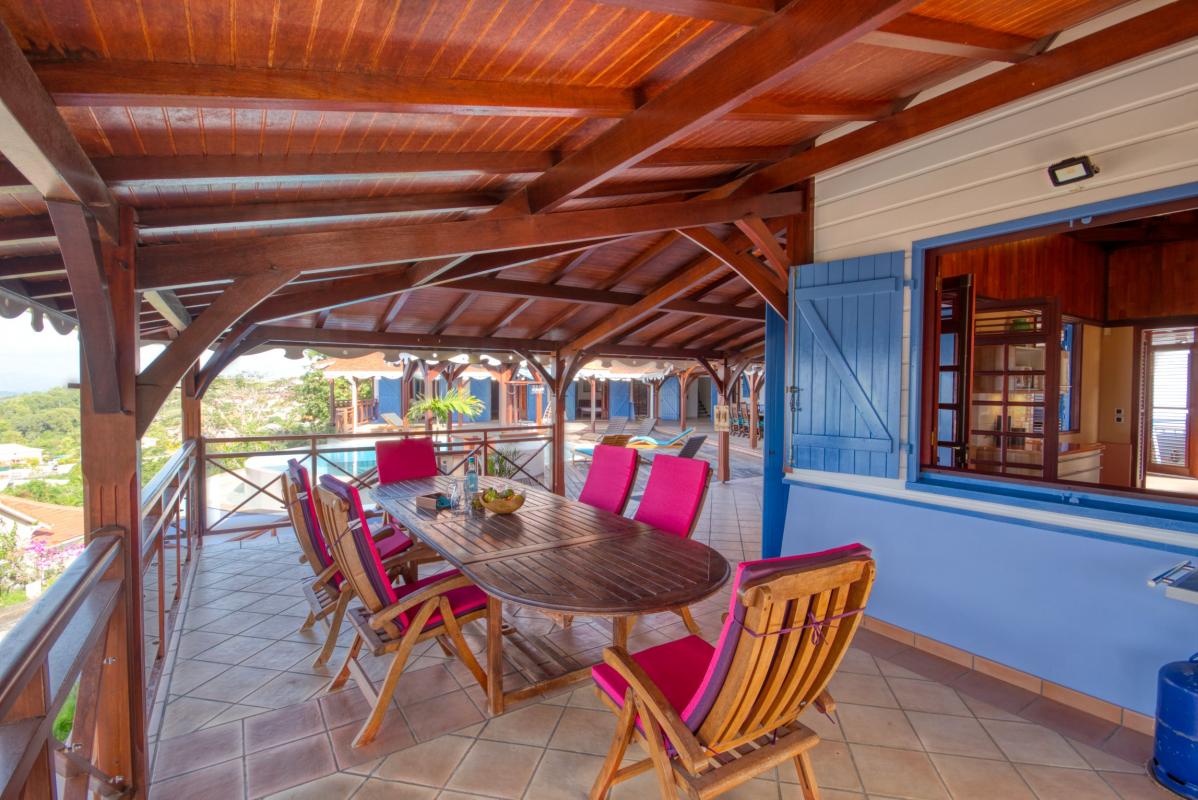 location villa martinique terrasse cuisine