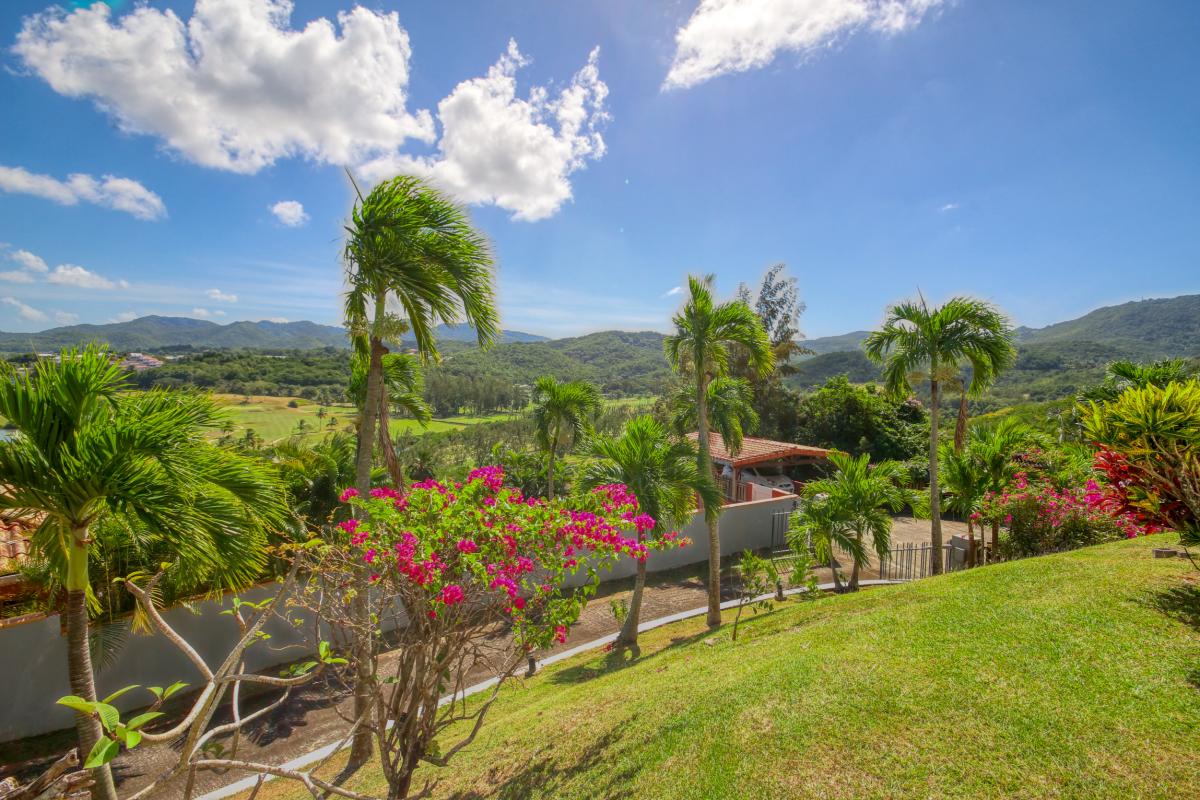 location villa de luxe martinique vue mer piscine baby foot terrasse