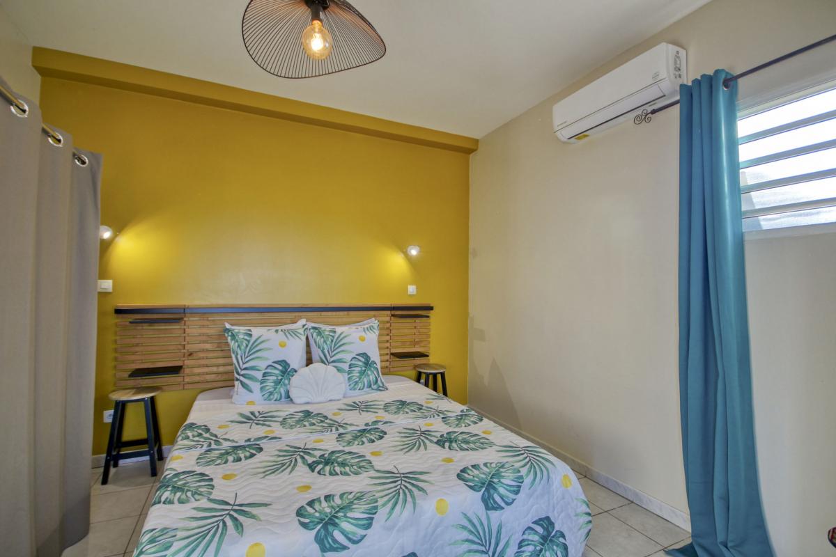  Appartement 4 personnes Trois-Ilets Anse Mitan Martinique chambre vue 2