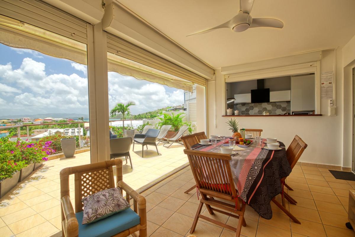 salle à manger 1 location d'appartement vue mer 6 personnes Martinique Trois Ilets