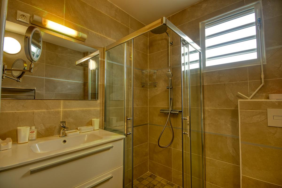 Location appartement luxe Trois Ilet Martinique - Salle de bain 2