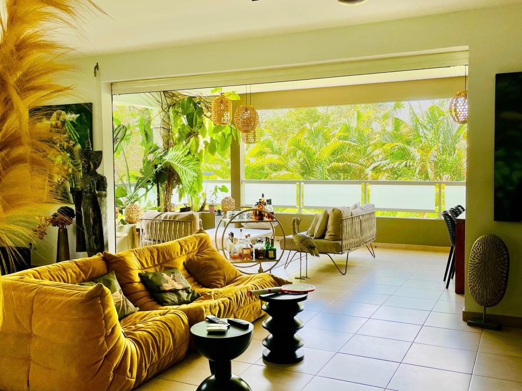 Location Villa 3 chambres Trois Ilets  - salon salle à manger