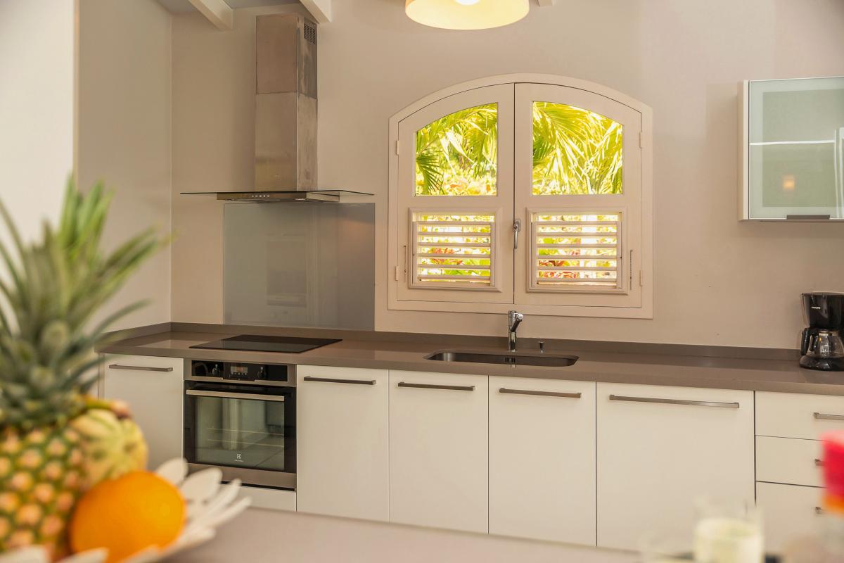 Open kitchen