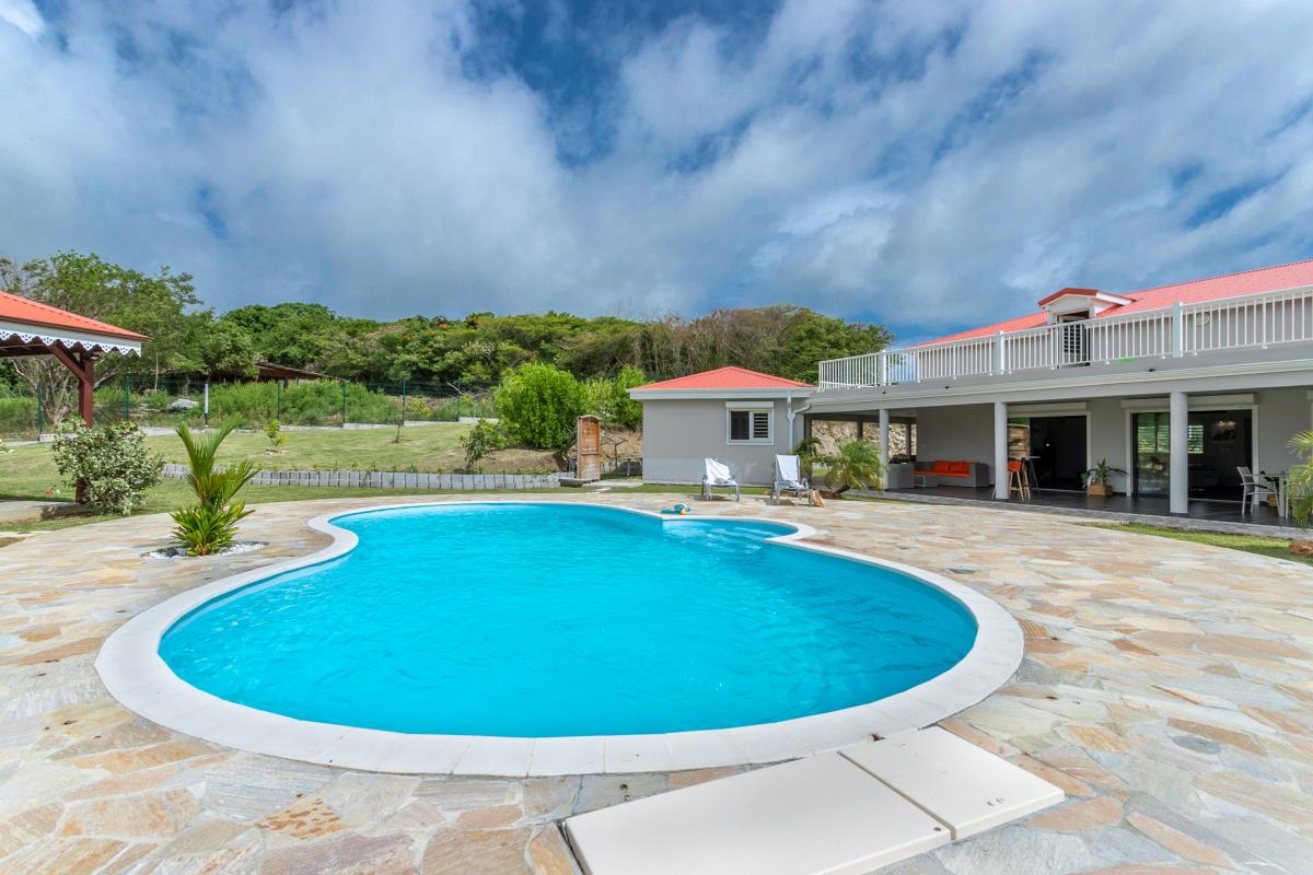 Location villa 5 chambres en martinique au vauclin avec piscine