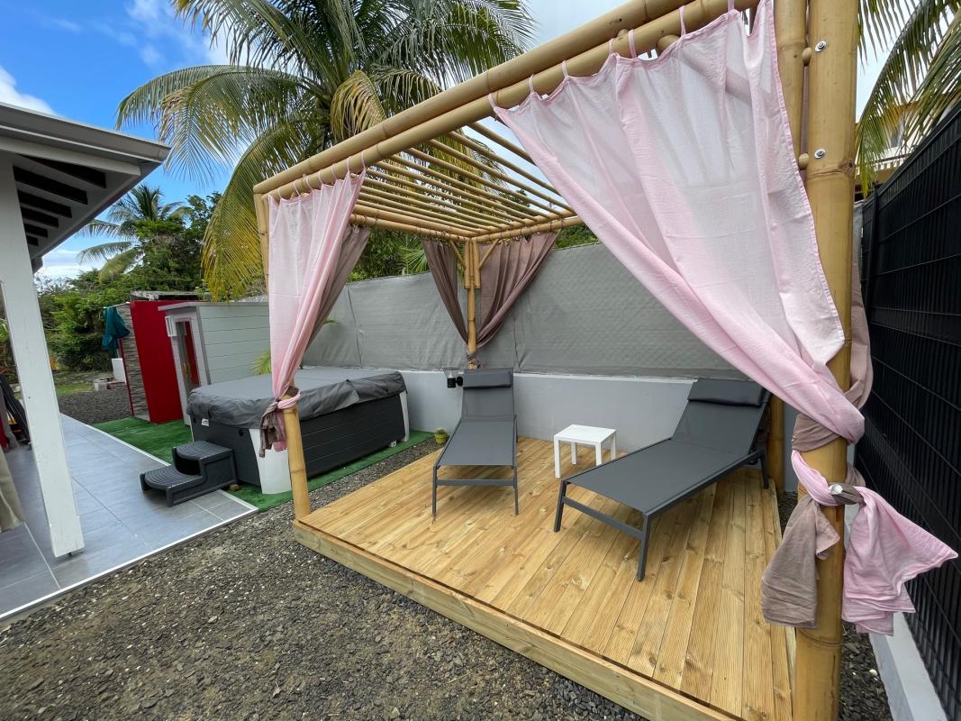 Location villa de standing martinique piscine jacuzzi sauna 3