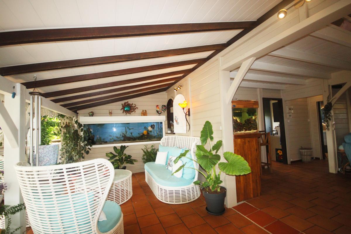 11 Location villa piscine 2 chambres Martinique_espace détente