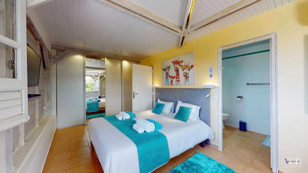 32 Location villa Vauclin chambre 5 salle d'eau
