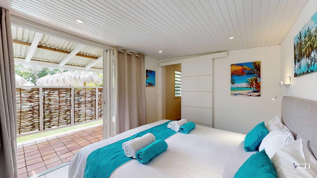 38 Location villa Vauclin chambre 7 lit et salle d'eau