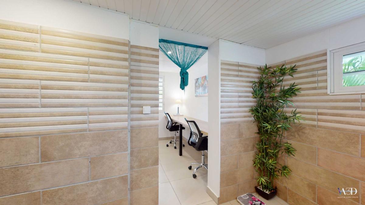 40 Location villa Vauclin chambre 7 et espace de travail 2