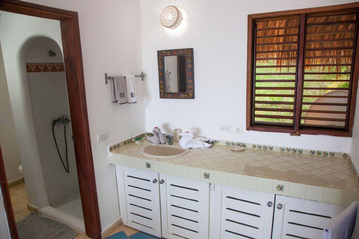 Location villa Las Terrenas - La salle de douche de la chambre 1