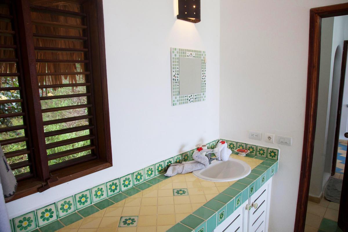 Location villa Las Terrenas - La salle de douche de la chambre 2