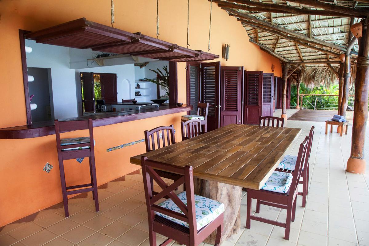 Location villa Las Terrenas - Le coin repas terrasse