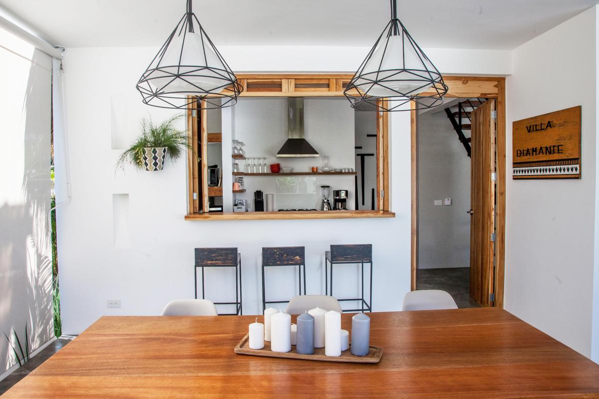 Location villa Las Terrenas - Le coin repas extérieur et la cuisine