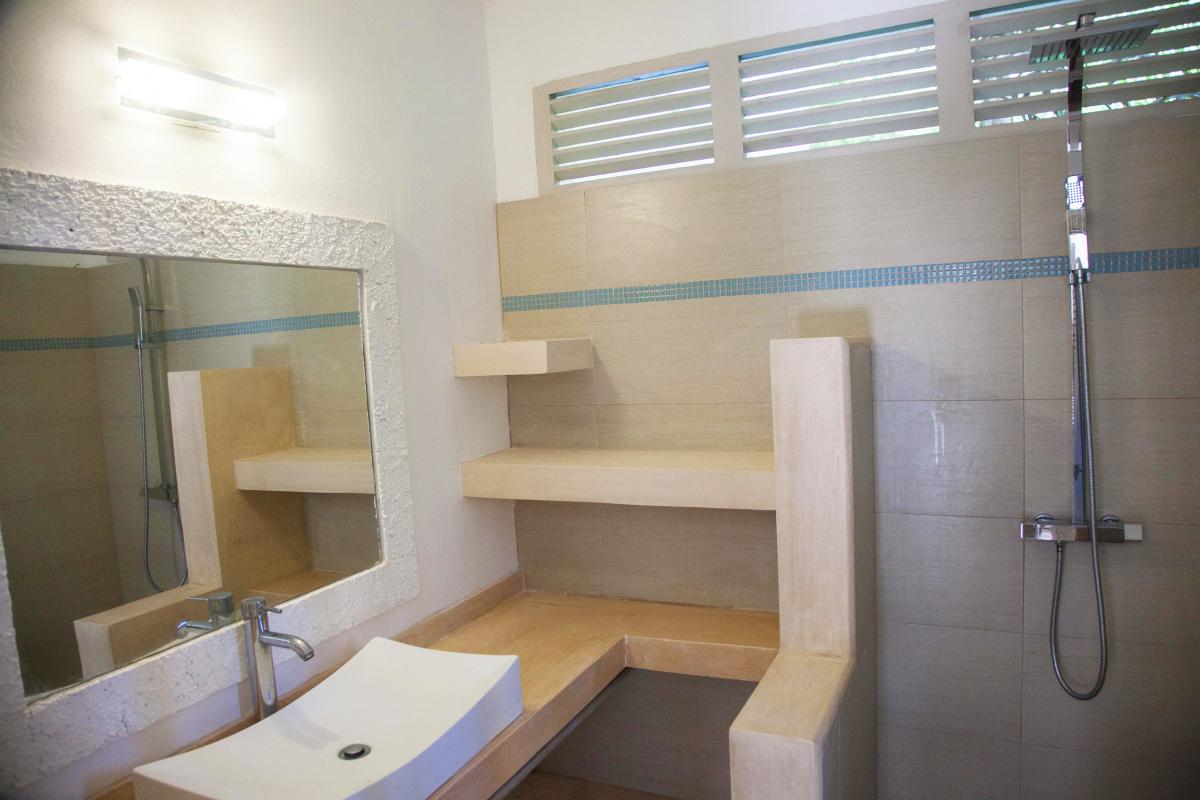 Location villa Las Terrenas - La salle de douche de la chambre 2