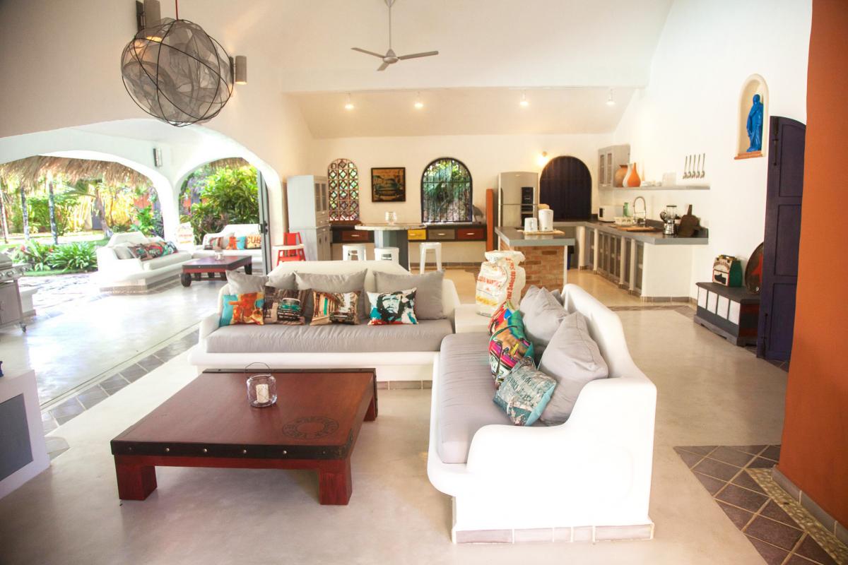 Location villa Las Terrenas - Le coin séjour et la cuisine