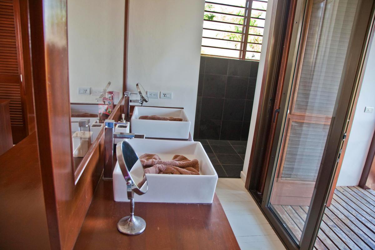 Location villa Las Terrenas - La salle de douche de la Master Suite